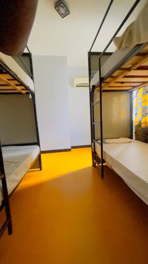 Gallivanters Hostel Дар-эс-Саламе Экстерьер фото